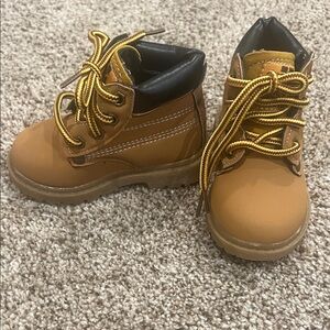 Children's Brown and Black Lace-Up Boots